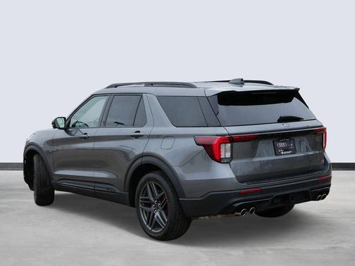 CARBONIZED GRAY METALLIC 2026 Ford Explorer ST