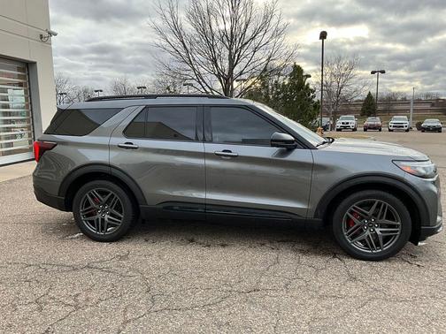 CARBONIZED GRAY METALLIC 2026 Ford Explorer ST