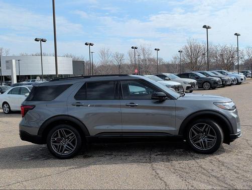 CARBONIZED GRAY METALLIC 2026 Ford Explorer ST