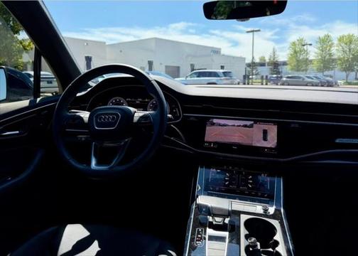 2022 Audi Q7 55 Premium Plus