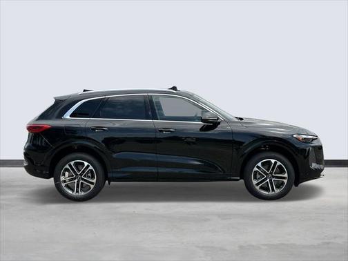 2025 Audi Q5 Premium