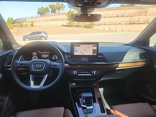 2023 Audi Q5 45 S line Premium Plus