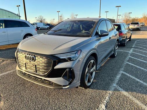 2024 Audi Q4 e-tron Sportback Prestige 55 quattro