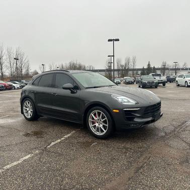 2017 Porsche Macan GTS