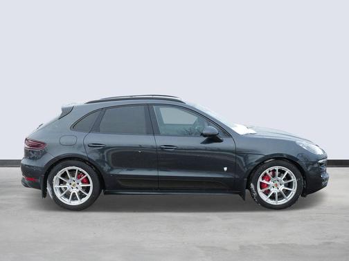 2017 Porsche Macan GTS