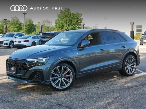 Daytona Gray Pearl Effect 2026 Audi Q8 55 Prestige