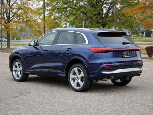 2025 Audi Q5 Premium Plus TFSI quattro S tronic