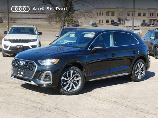 Mythos Black Metallic 2023 Audi Q5 45 S line Premium Plus