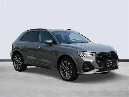 2024 Audi Q3 Premium 45 TFSI S line quattro Tiptronic