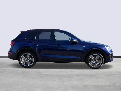 2025 Audi Q5 45 S line Premium