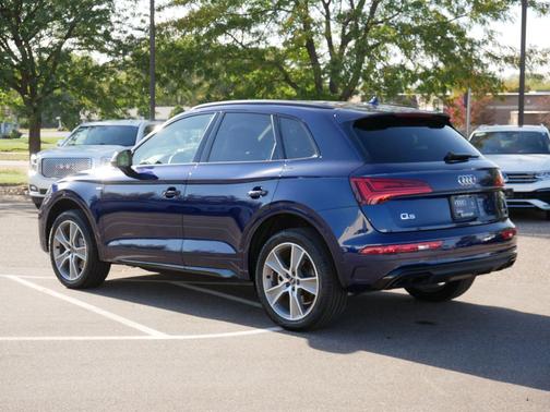 2025 Audi Q5 45 S line Premium