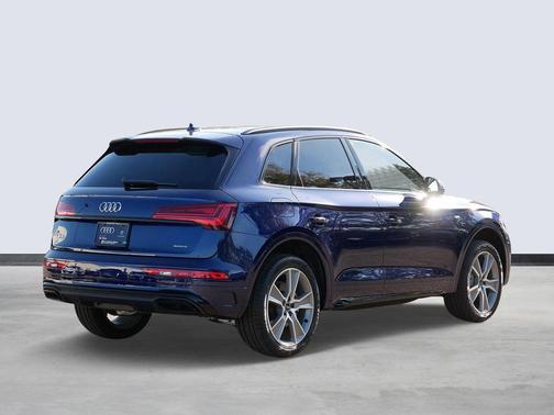 2025 Audi Q5 45 S line Premium