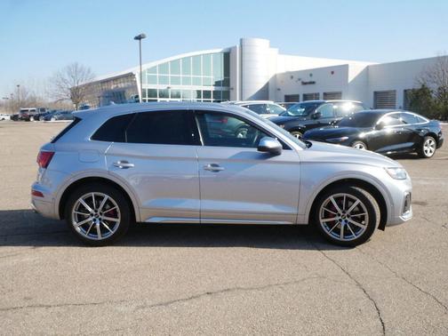 2023 Audi SQ5 3.0T Prestige