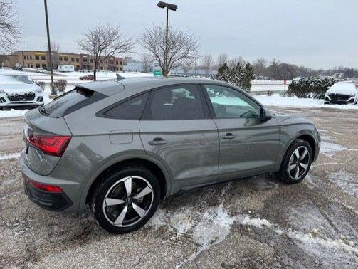 2023 Audi Q5 45 S line Premium Plus