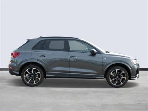 2025 Audi Q3 45 S line Premium Plus