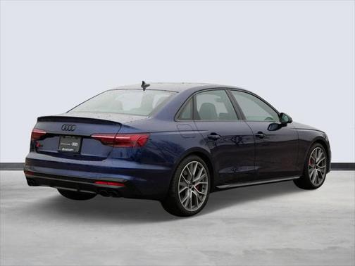 2023 Audi S4 Premium Plus TFSI quattro Tiptronic