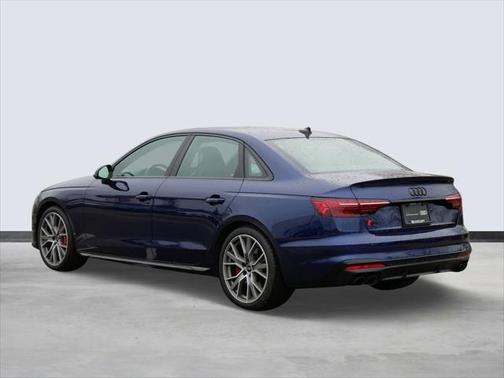 2023 Audi S4 Premium Plus TFSI quattro Tiptronic