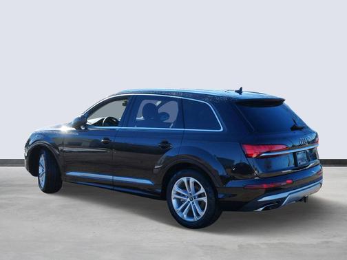 2026 Audi Q7 55 Premium Plus