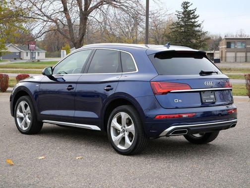 2022 Audi Q5 45 S line Premium Plus