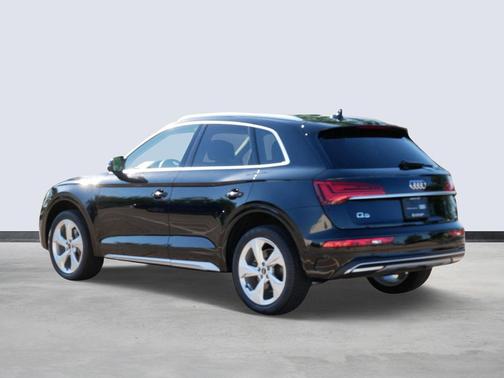 2021 Audi Q5 45 Premium Plus