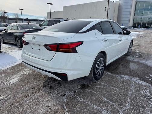 2024 Nissan Altima S FWD