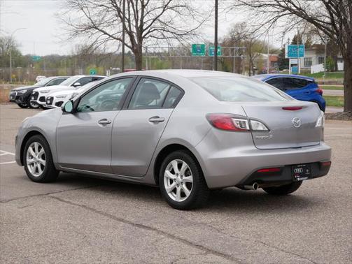 2011 Mazda Mazda3 i Touring
