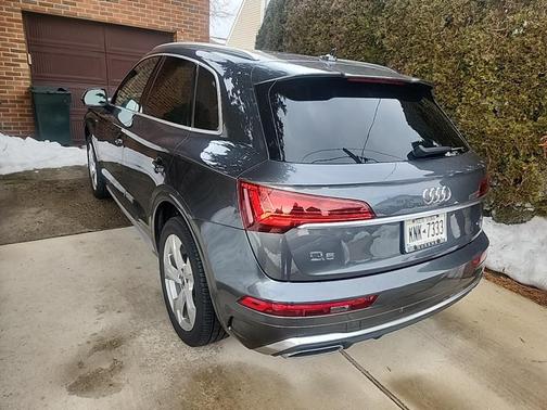 2023 Audi Q5 45 S line Premium Plus