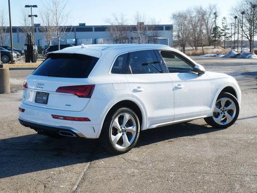 2023 Audi Q5 45 S line Premium Plus