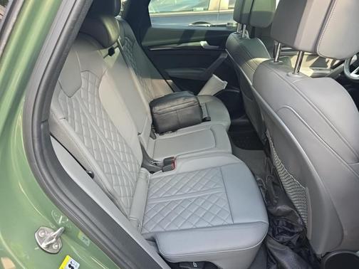 District Green Metallic 2023 Audi SQ5 3.0T Premium Plus