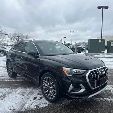 2022 Audi Q3 40 Premium