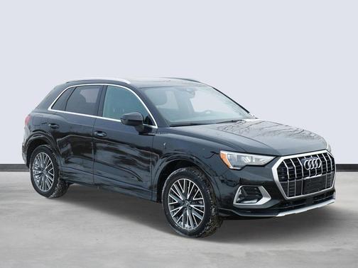 2022 Audi Q3 40 Premium
