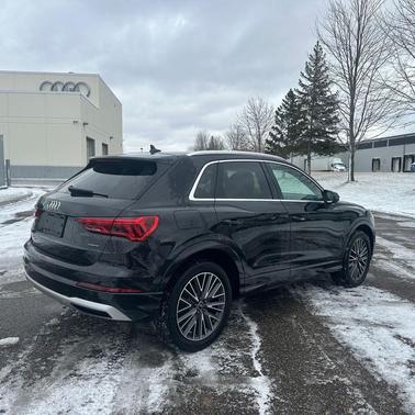 2022 Audi Q3 40 Premium