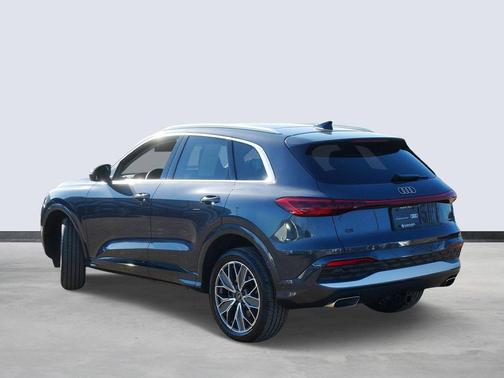 2025 Audi Q5 Premium Plus TFSI quattro S tronic