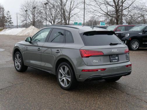 2025 Audi Q5 45 S line Premium