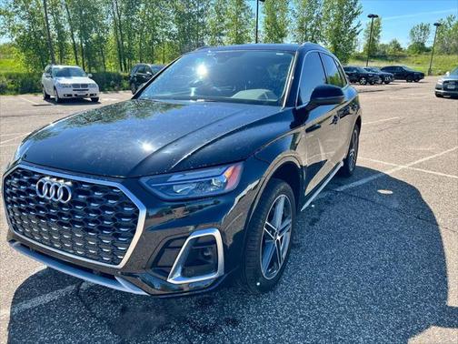 2025 Audi SQ5 3.0T Premium Plus