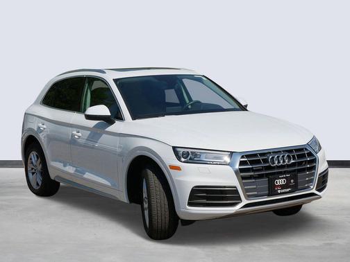 Glacier White Metallic 2020 Audi Q5 45 Premium