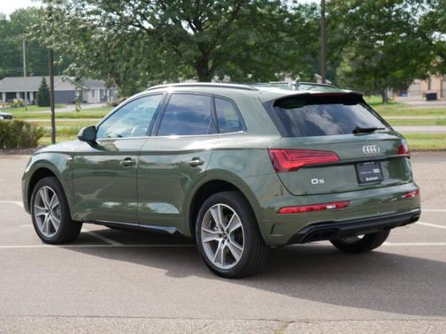 2025 Audi Q5 45 S line Premium