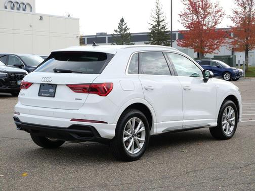 2025 Audi Q3 45 S line Premium Plus
