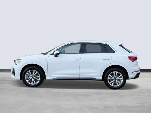 2025 Audi Q3 45 S line Premium Plus