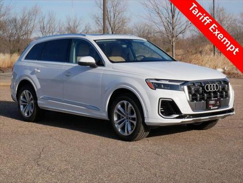 2025 Audi Q7 55 Premium Plus
