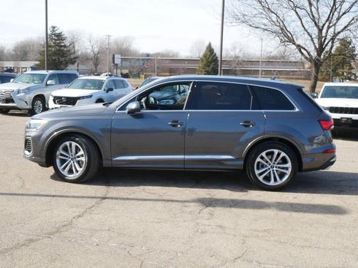 2025 Audi Q7 55 Prestige