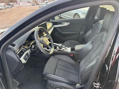 2023 Audi A4 45 S line Premium Plus