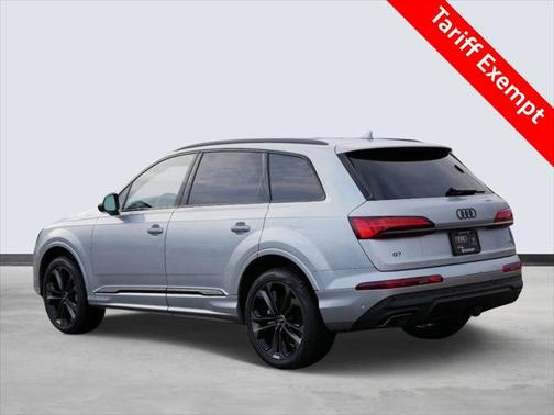 2025 Audi Q7 55 Premium Plus