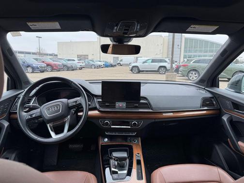 2023 Audi Q5 45 S line Premium Plus