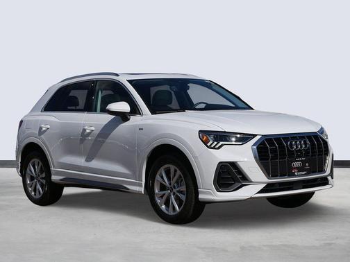 Arkona White 2025 Audi Q3 Premium 45 TFSI S line quattro Tiptronic
