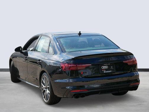 Mythos Black Metallic 2023 Audi S4 Premium Plus TFSI quattro Tiptronic