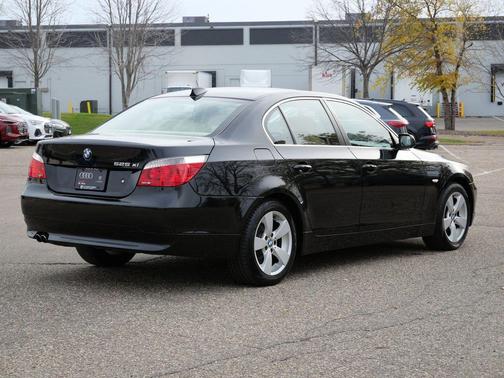 2007 BMW 525 525xi