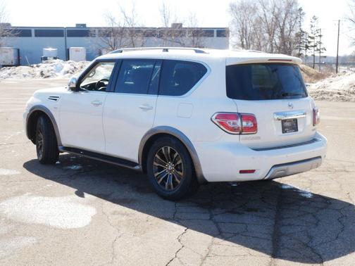 2017 Nissan Armada Platinum