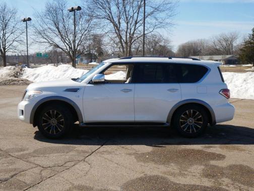 2017 Nissan Armada Platinum