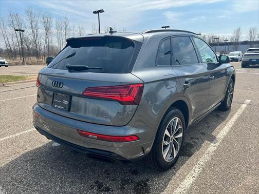 2024 Audi Q5 45 S line Premium